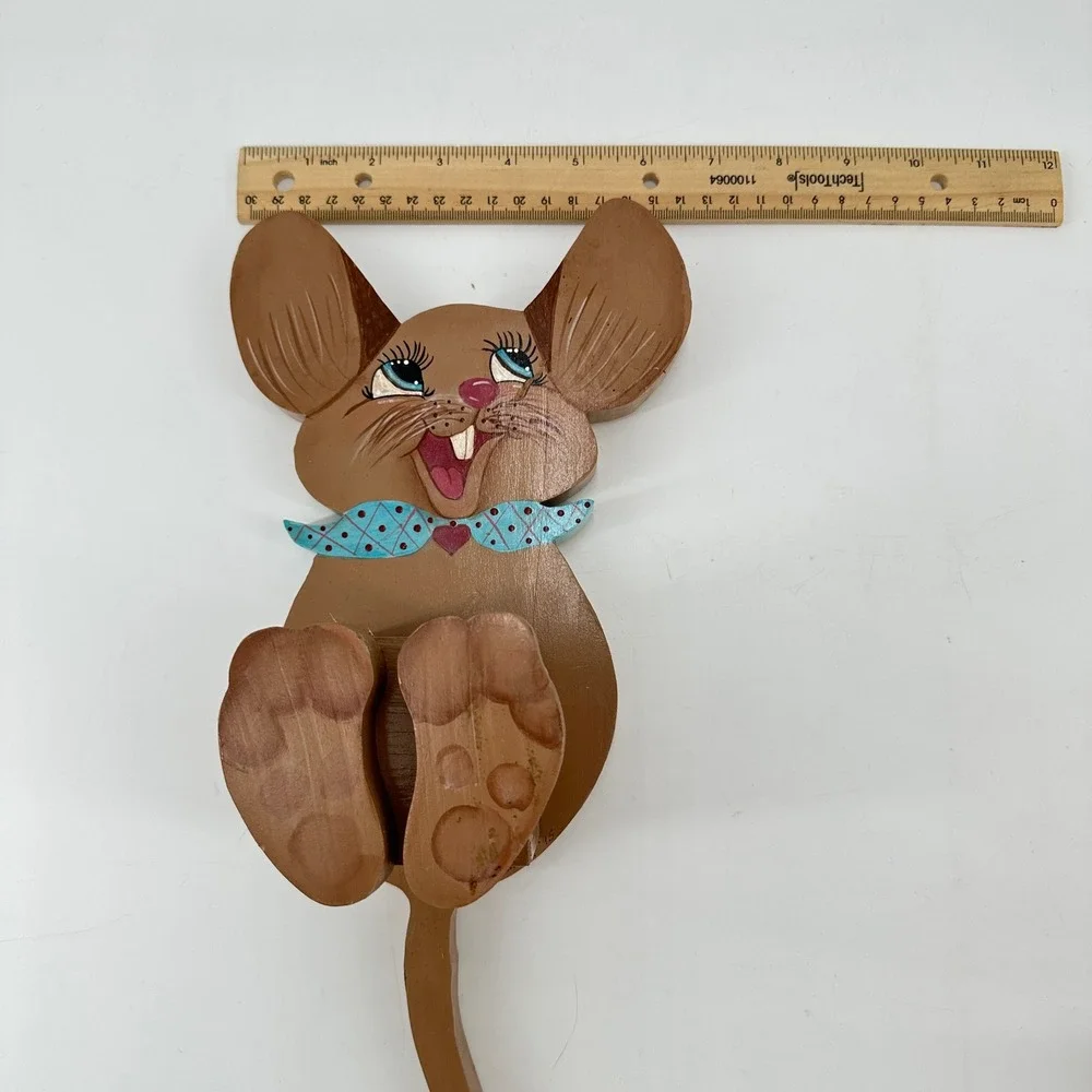 Vintage Tole Painted‎ Wood Mouse Wall Plaque Hand Painted Nursery Decor 15
